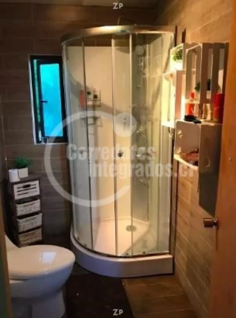 Parcela con Moderna casa de 180m en terreno 