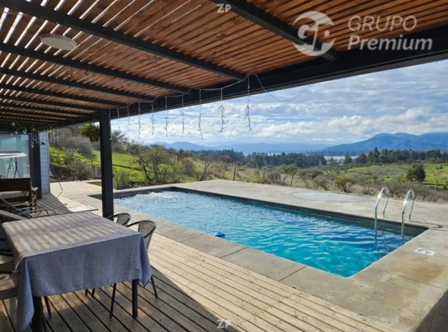 Parcela 140 m construidos + 80 m de terraza