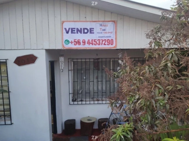 Vende casa de 3 dormitorios y 1 baño en Llolleo
