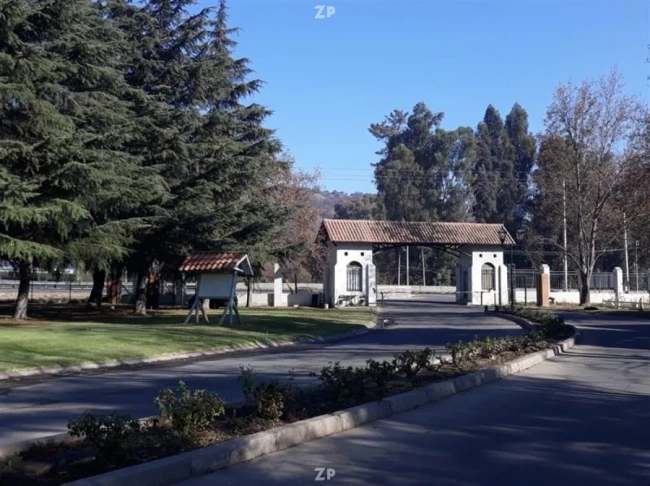 Parcelas urbanizables en exclusivo condominio