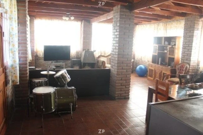 Parcela con 2 casas a 3 min del centro de Rengo