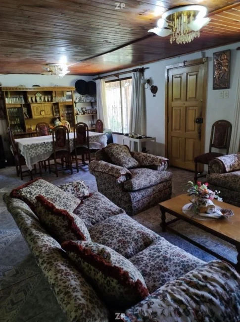 VENDE Gran Parcela, con GIRO COMERCIAL