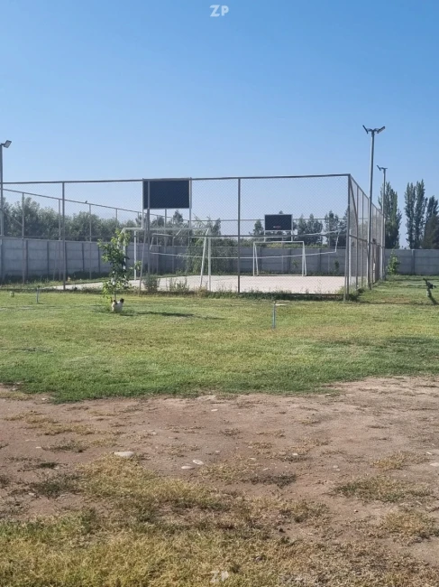 Vende parcela urbanizada en sector de Olivar