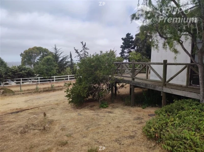 Venta de parcela extenso terreno de 5000 m2