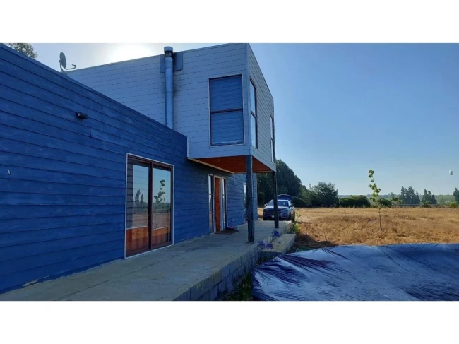 Parcela con casa dos pisos con espectacular vista