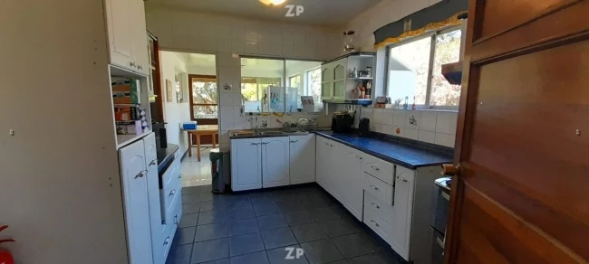 Venta de casa valorada en Valor: 9.111 UF