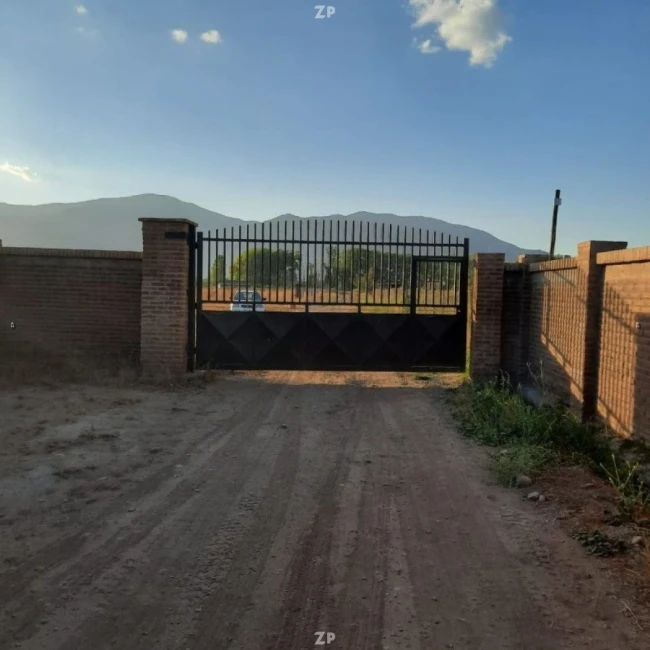 Se vende sitio de 5.000 m²