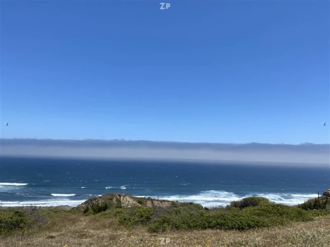 Precioso Parcela Vista al Mar en Condominio