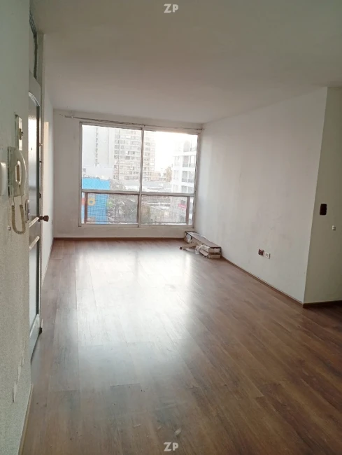 Arriendo de departamento con full conectividad 