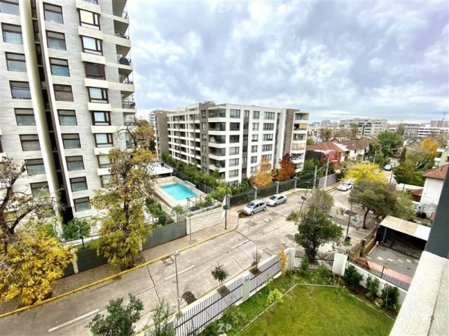 Arrendamos departamento amoblado y estacionamiento