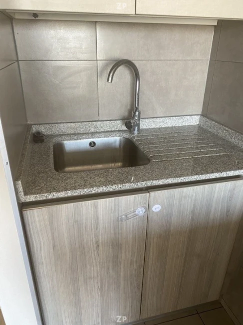 Exclusivo departamento en edificio moderno