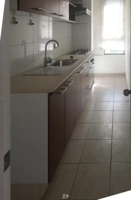 Arriendo Departamento sin Amoblar 