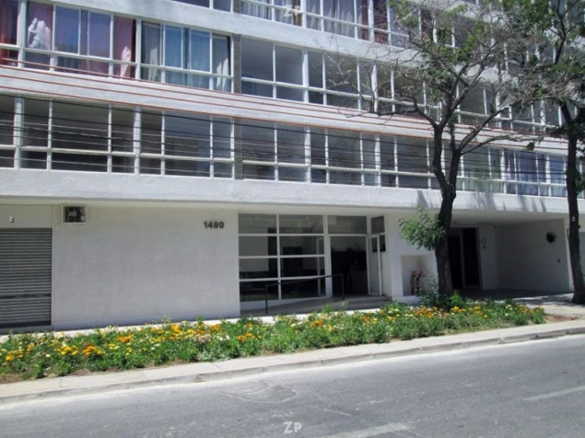 Se arrienda confortable departamento en el piso 17