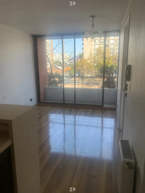 Impecable Departamento,tercer piso,orientación sur