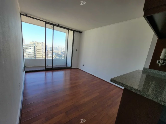  departamento, cuenta con ESTACIONAMIENTO y BODEGA