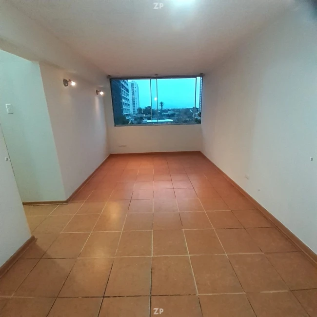 RRIENDO DEPARTAMENTO a pasos del Metro