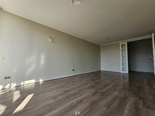 Departamento de 3 dormitorios y 2 baños