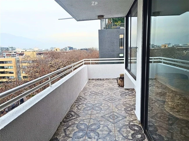 Epartamento remodelado con vista Oriente