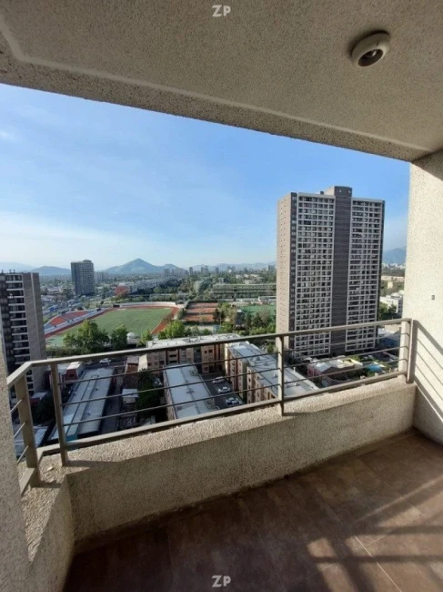 DEPTO EN ARRIENDO CON VISTA DESPEJADA