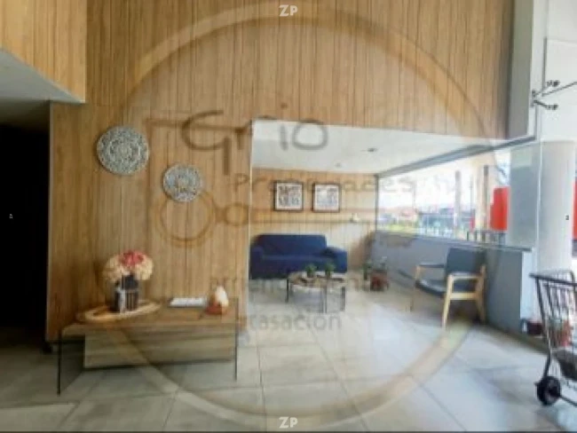 Departamento a pocos minutos de metro ecuador