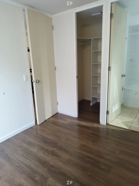 Departamento  ubicado en maria rozas velasquez