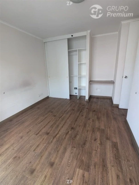 ARRIENDA BELLO DEPARTAMENTO CON BODEGA