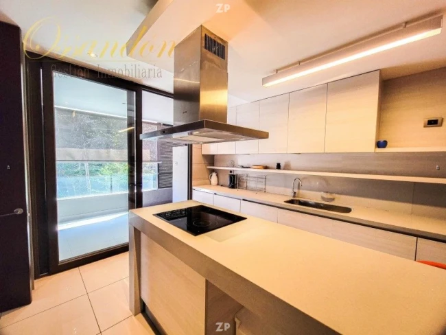 Gran Departamento en arriendo de 210m2
