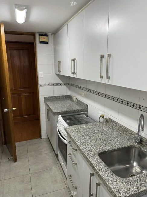 Depto REMODELADO 2D + 2B en Napoleón