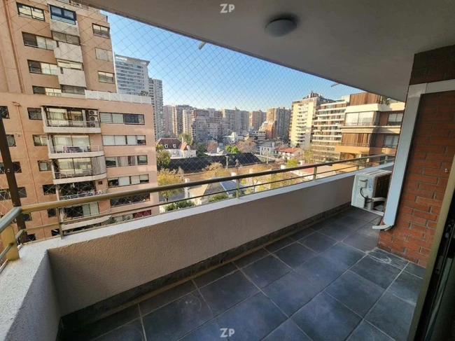 Departamento 2D y 2B, cuadras del Metro 
