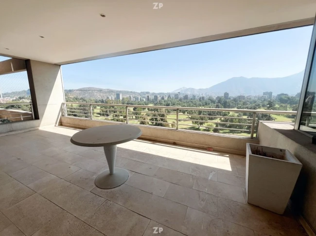 Departamento con Vista al Club de Golf
