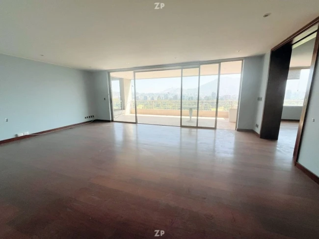 Departamento con Vista al Club de Golf