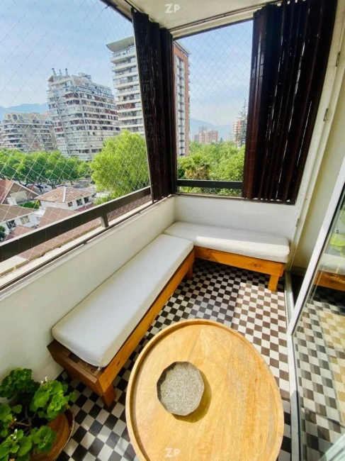 Departamento a pasos del Metro Cristóbal Colón