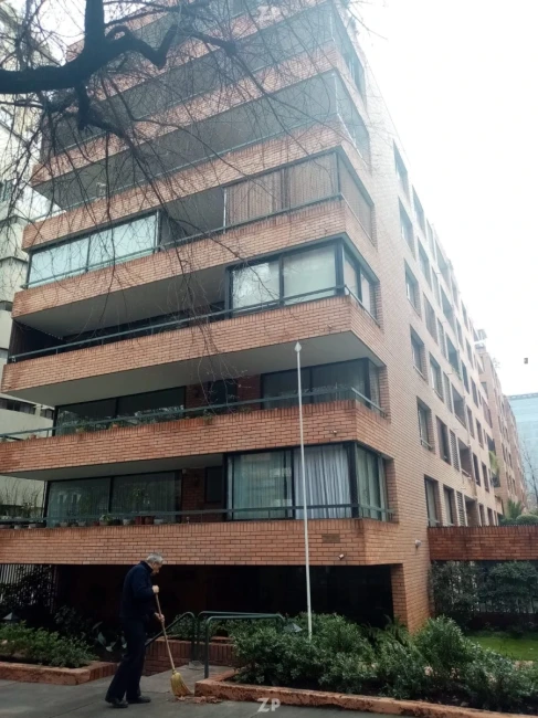 Arriendo Departamento en Las Condes. 