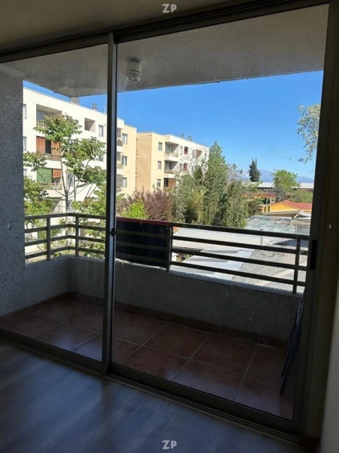 Arrienda departamento de 2 dormitorios y 1 baño