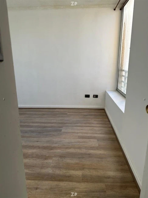 Arrienda departamento de 2 dormitorios y 1 baño