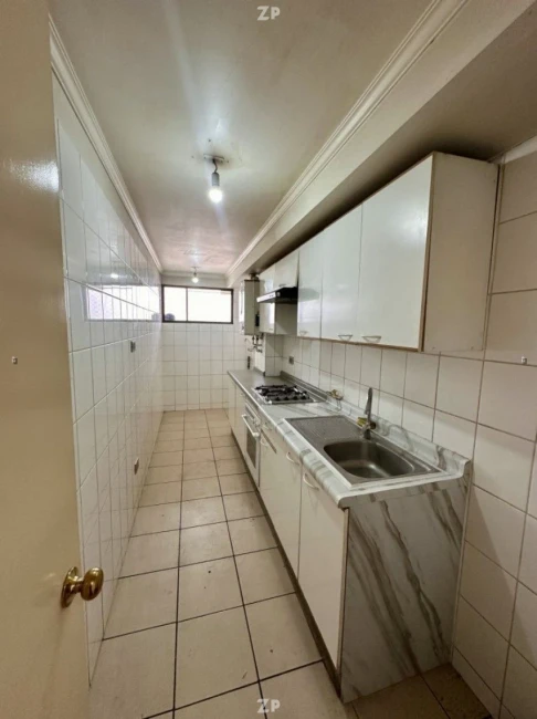 En arriendo amplio departamento muy bien ubicado