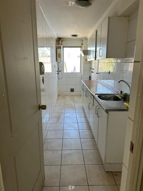 Arrienda departamento de 2 dormitorios y 1 baño