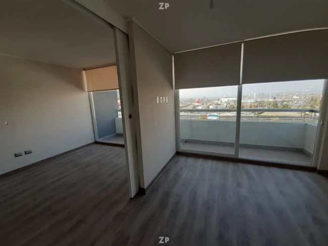 Departamento cómodo y luminoso, con linda vista despejada al oriente