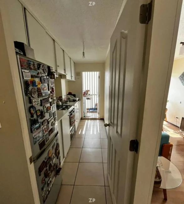 Este acogedor departamento, ubicado en 5 piso, se distribuye en 3 dormitorios