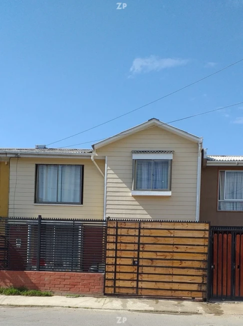 Venta de casa valorada en UF 2.350,74