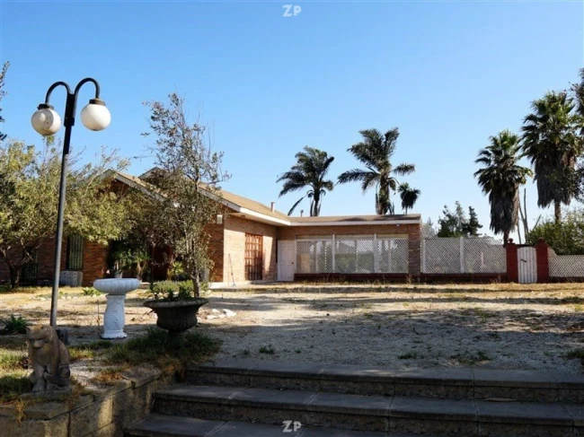 Se vende casa en terreno de 5800 m2