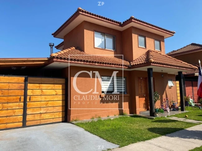 Venta de casa ubicada en condominio privado en La Cruz