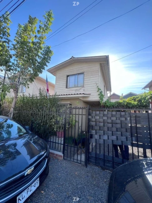 Se vende casa de 57m construidos sobre un terreno de 100m