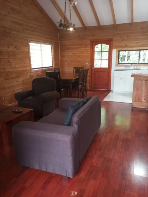 Arriendo casa en parcela a 2000mts playas ruta Villarrica a Pucon 