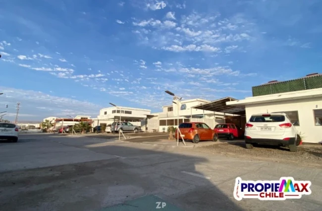 Vendemos amplia casa 309m2 construidos en 500m2