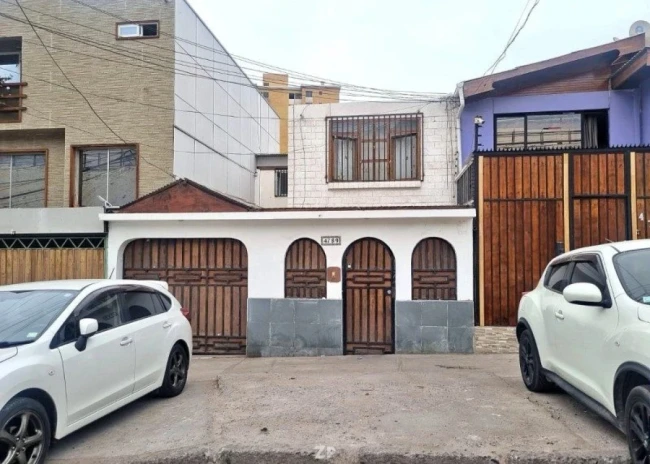 Se vende hermosa casa está ubicada en el conjunto habitacional