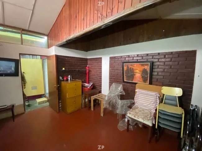 Se vende casa es amplia y funcional con distintos ambientes