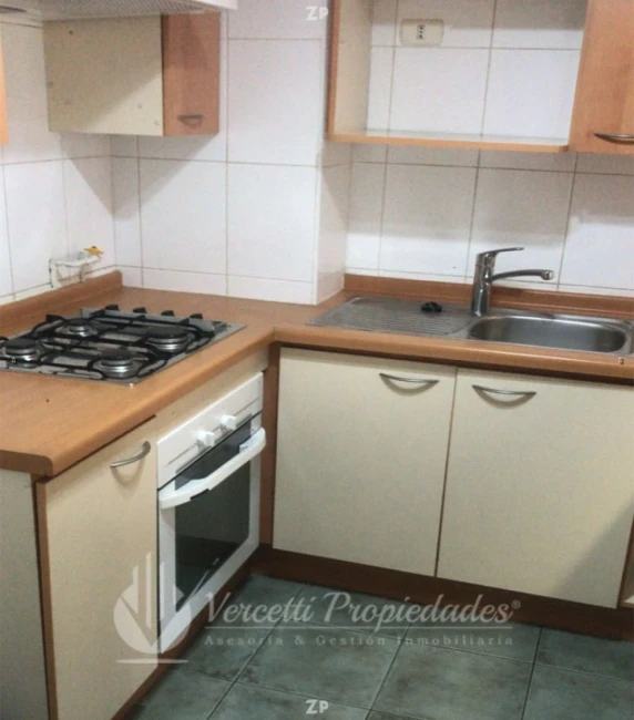 Acogedor departamento ubicado a pasos del metro