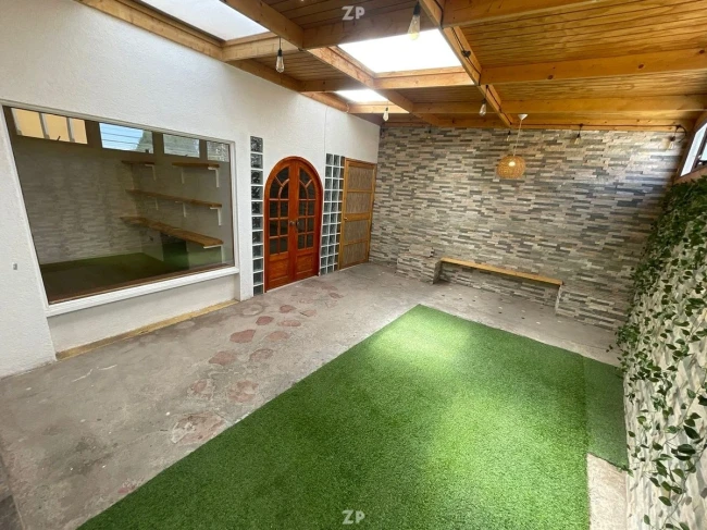 Venta de Casa de dos niveles en condominio parque balmaceda sur