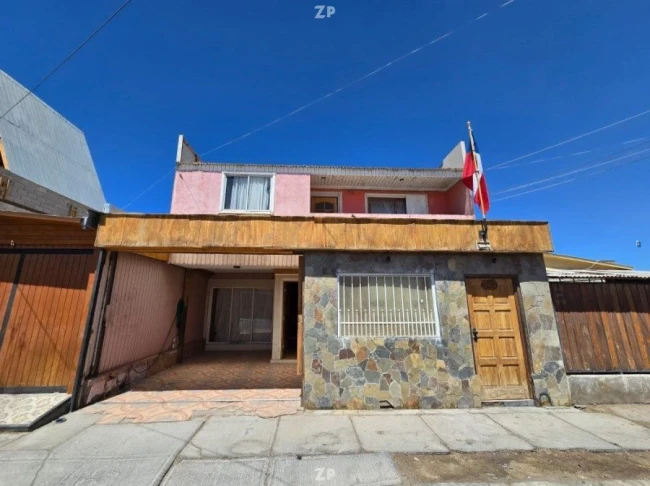 Casa en Venta en Calama por $226,000,000 pesos